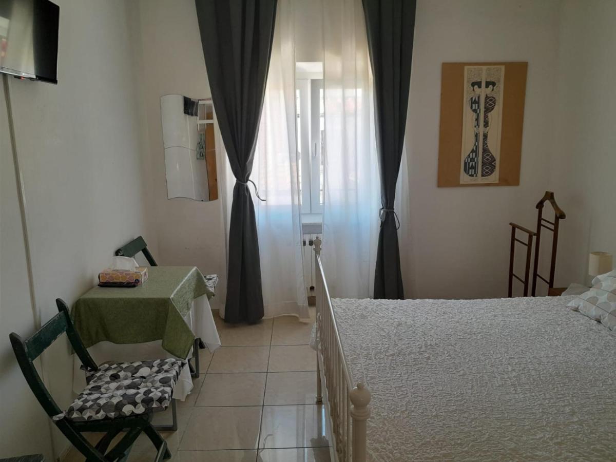 Casa Di Federica Camera Con Bagno Privato Esterno Ливорно Экстерьер фото